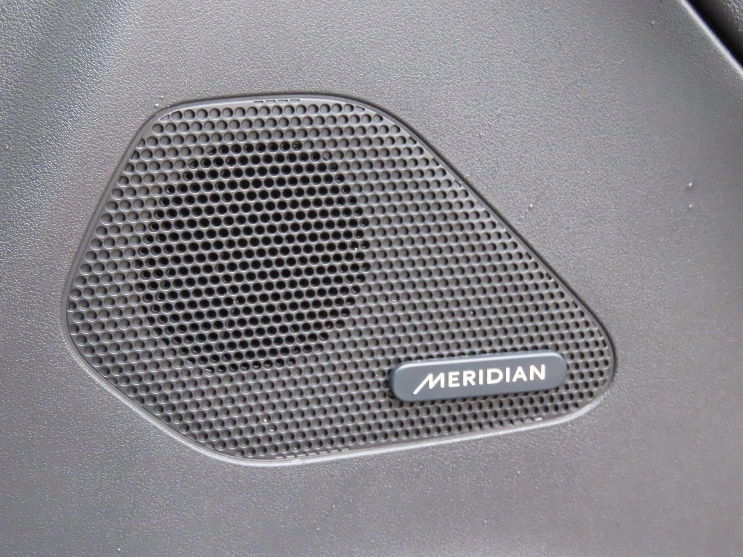 Used Jaguar F-Pace 2017 for sale - 76976166: Photo 15