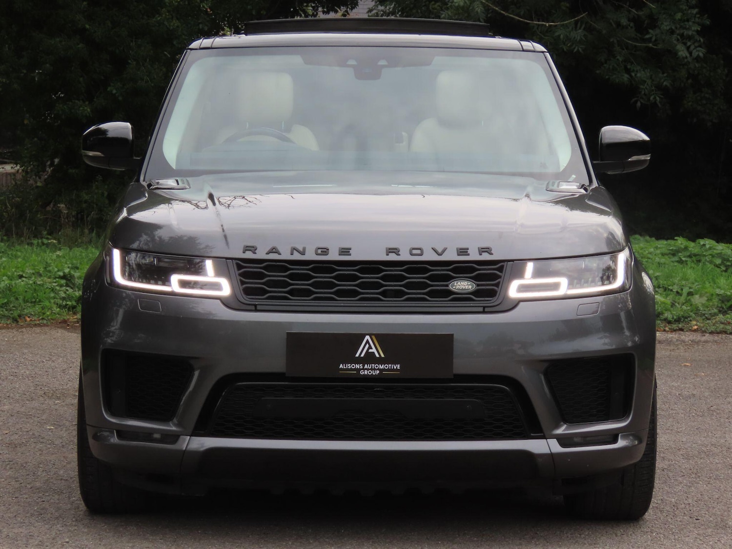 Used Land Rover Range Rover Sport 2017 for sale - 76167396: Photo 3