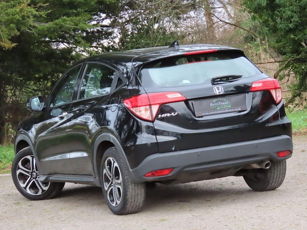 Used Honda HR-V 2018 for sale - 73140543: Photo 6