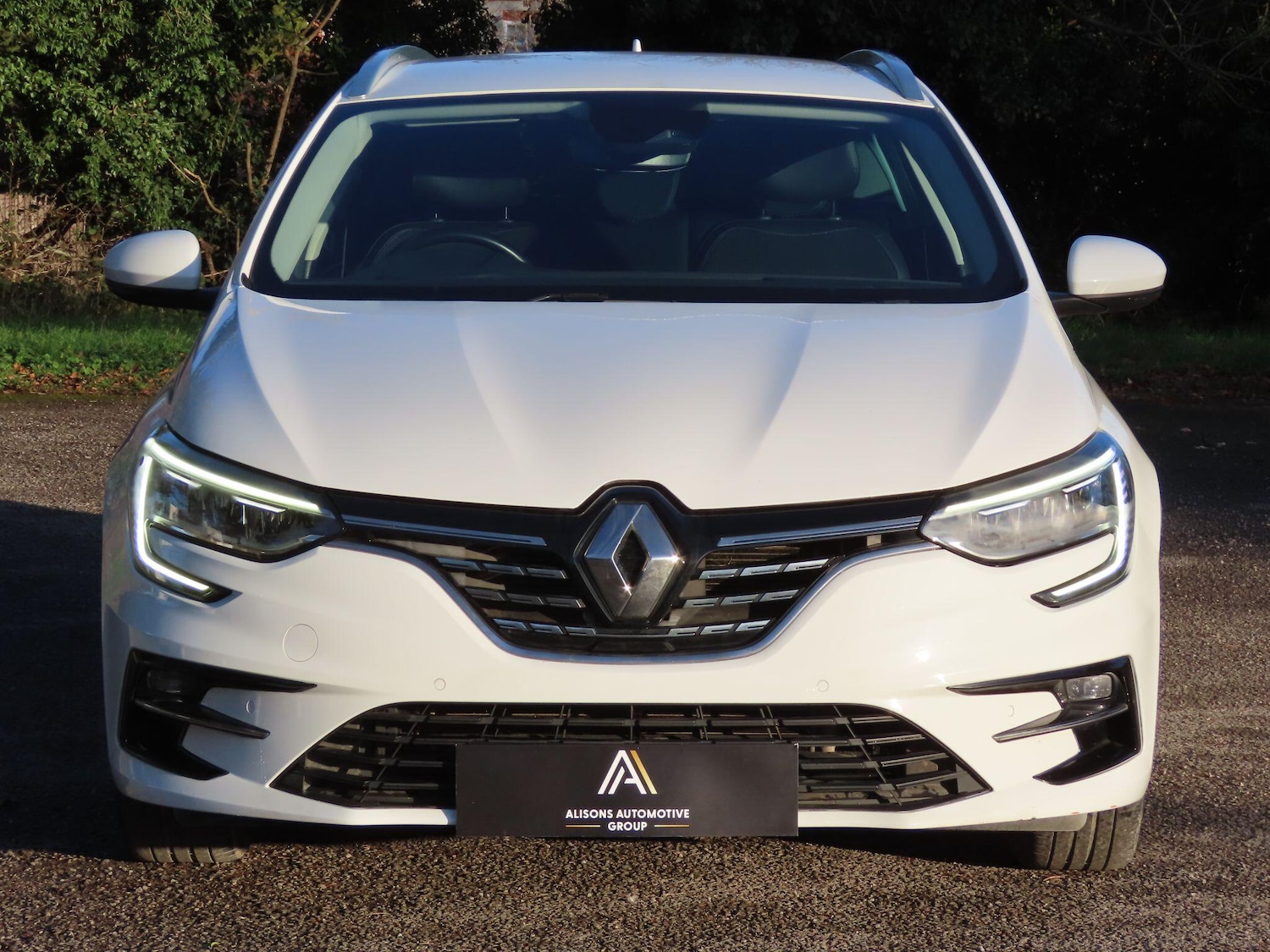 Used Renault Megane 2021 for sale - 77455897: Photo 2