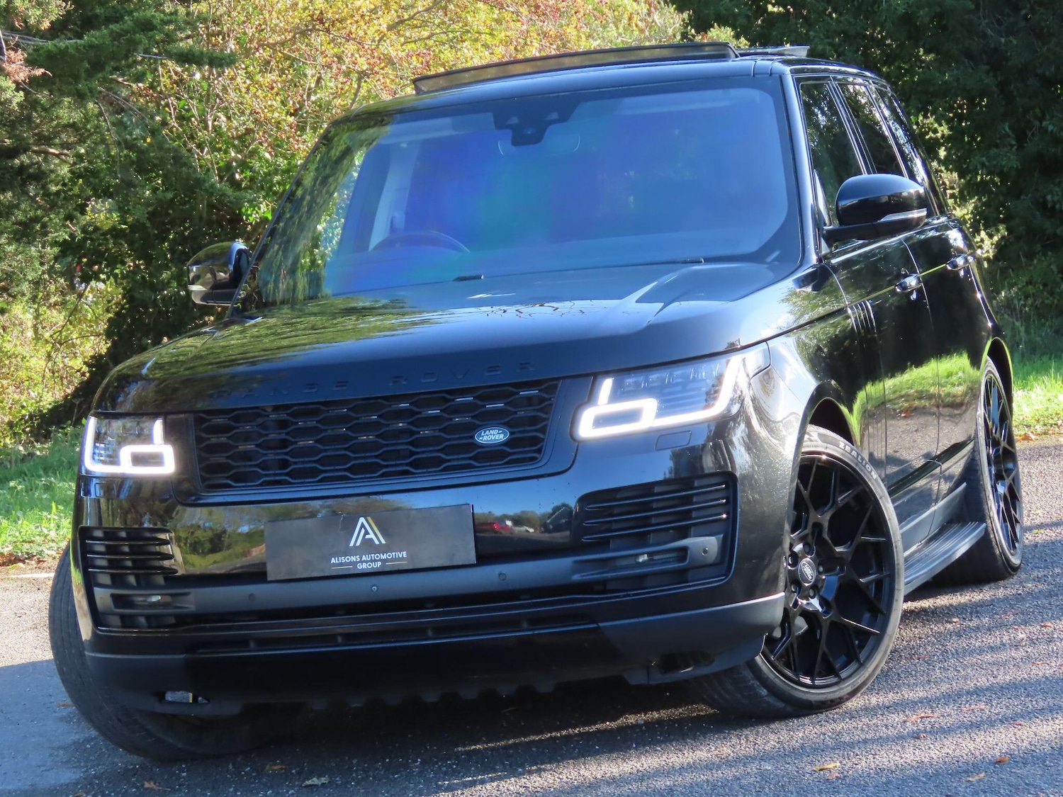 Used Land Rover Range Rover 2018 for sale - 76377722: Photo 2
