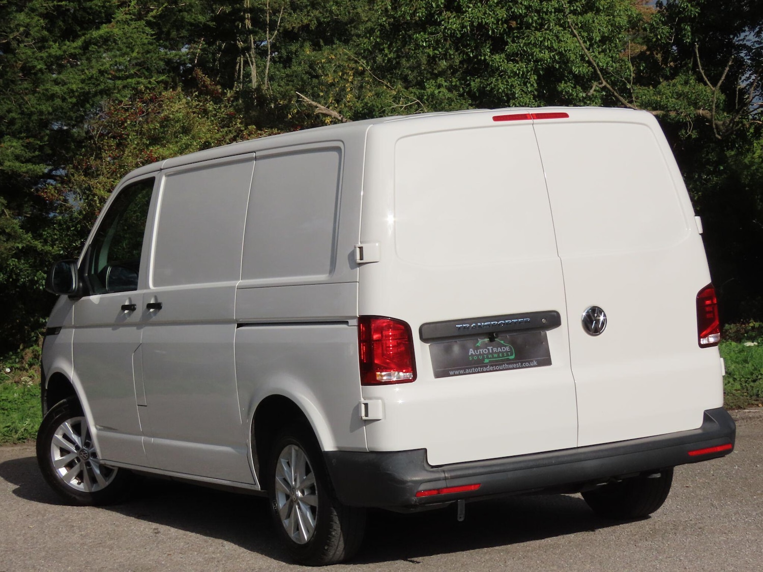 Used Volkswagen Transporter 2022 for sale - 76060090: Photo 6