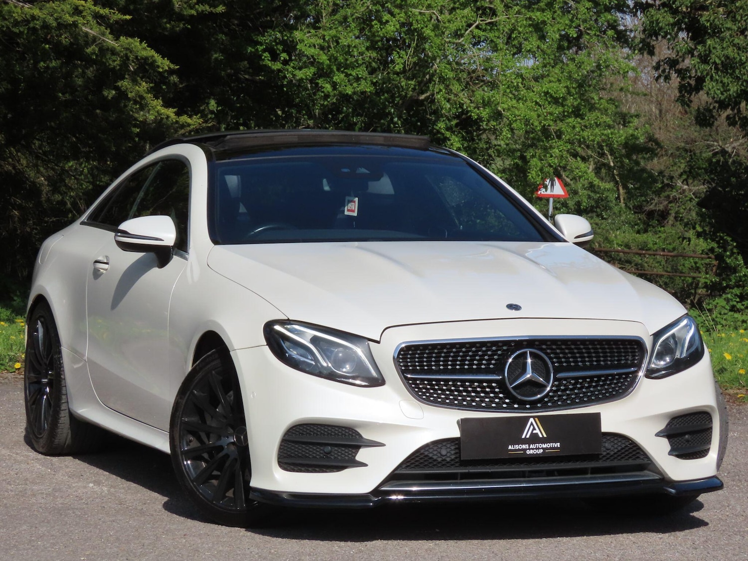 Used Mercedes-Benz E Class 2017 for sale - 78184335: Photo 3