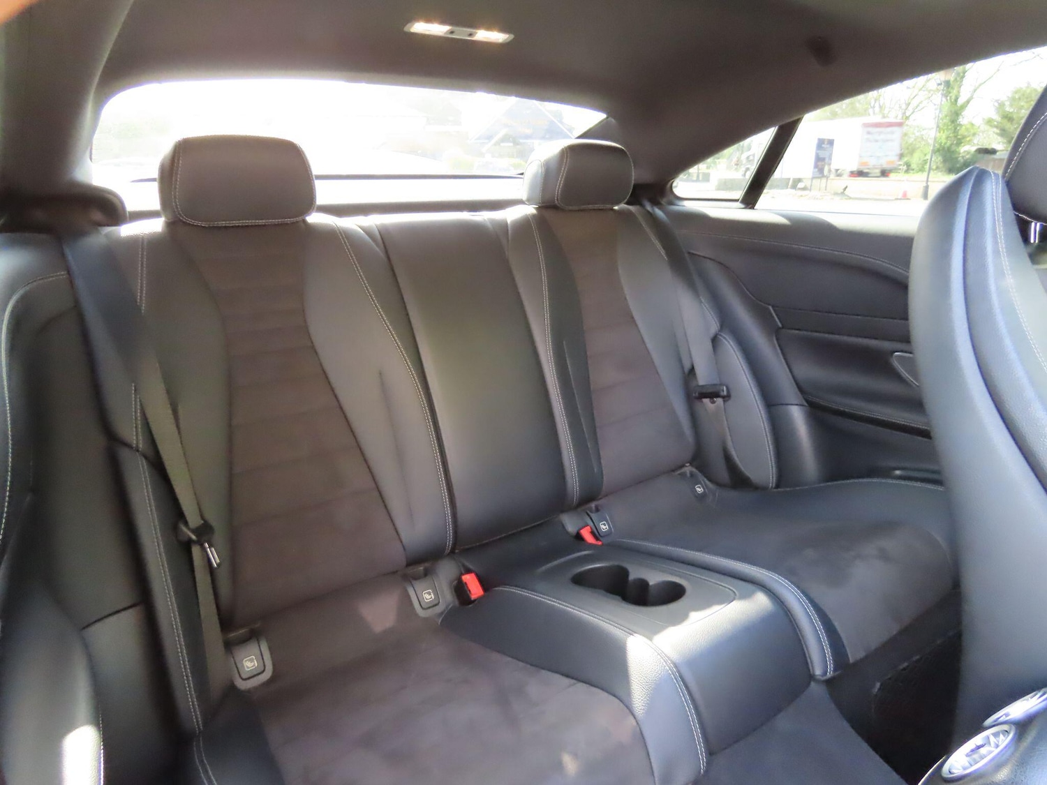 Used Mercedes-Benz E Class 2017 for sale - 78184335: Photo 9