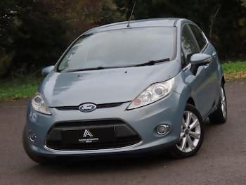 Used Ford Fiesta 2010 for sale - 76456786: Photo