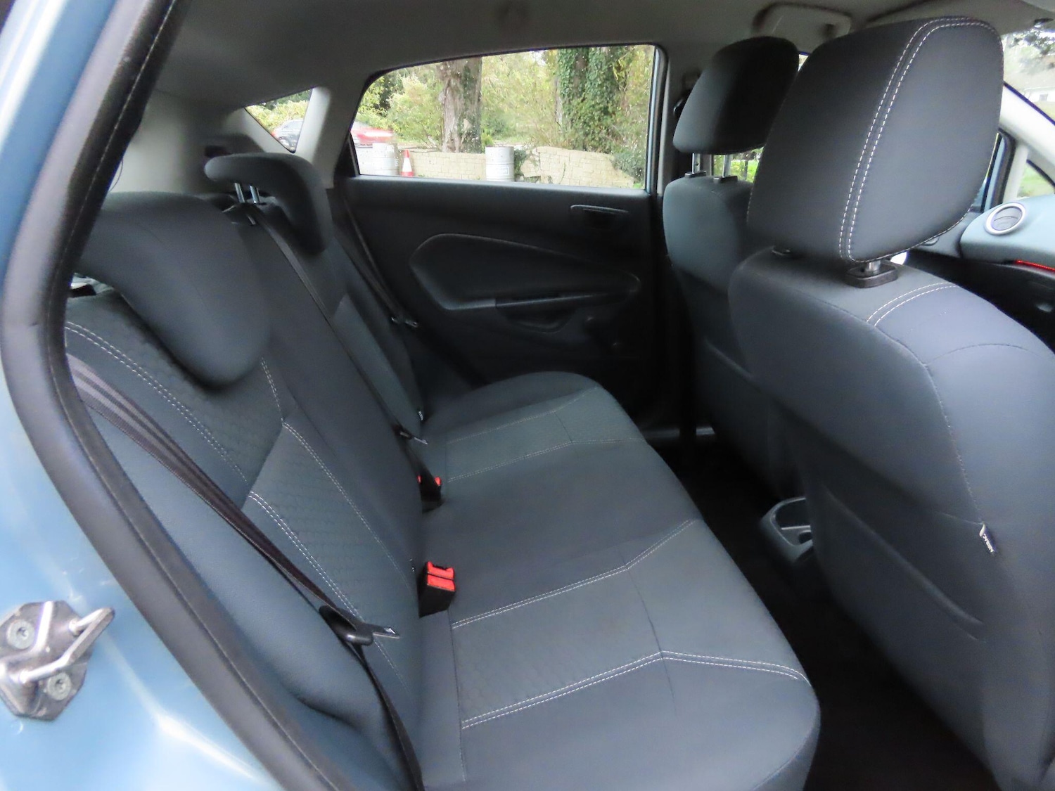 Used Ford Fiesta 2010 for sale - 76456786: Photo 9