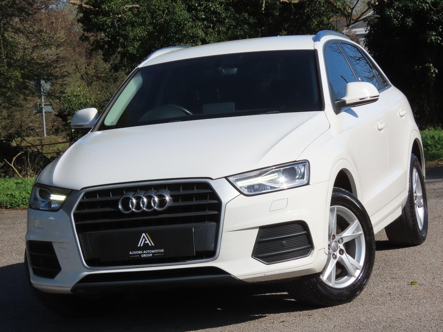Used Audi Q3 for sale - 77925253: Photo 2