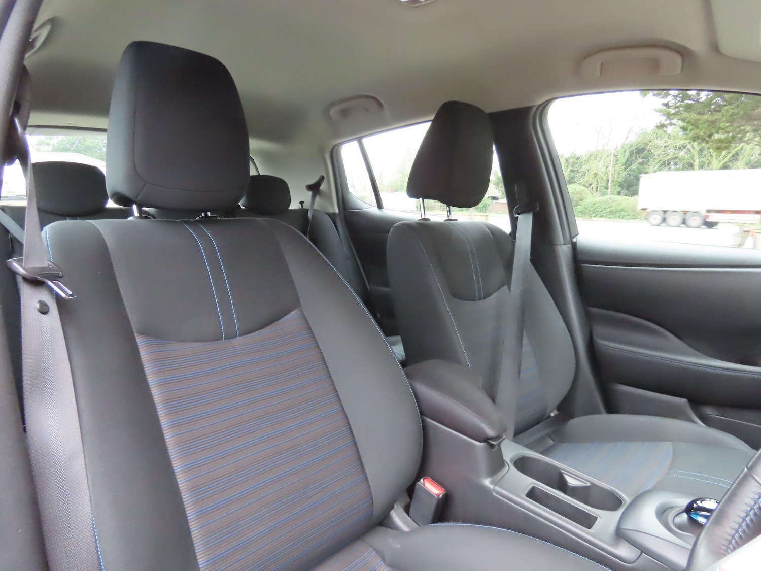 Used Nissan Leaf 2022 for sale - 77624908: Photo 8