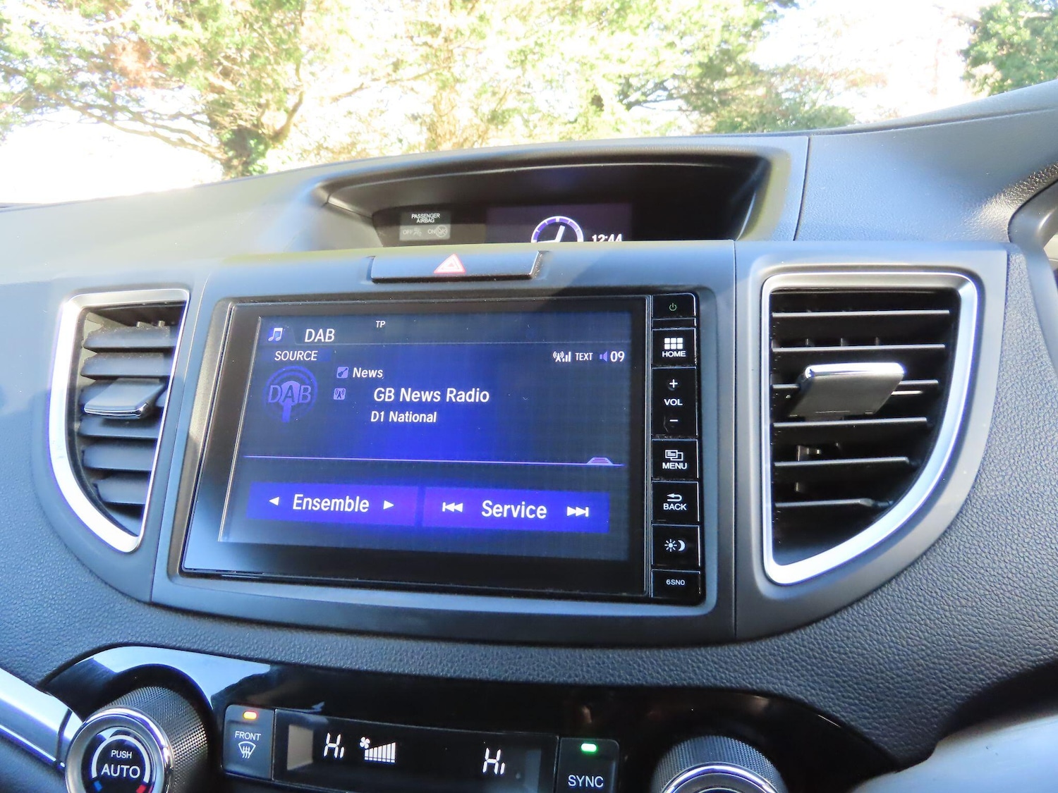 Used Honda CR-V 2017 for sale - 76608262: Photo 10