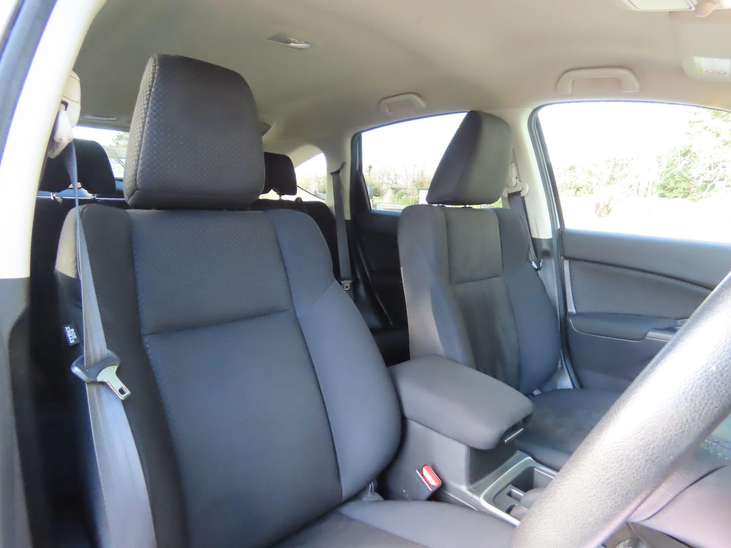 Used Honda CR-V 2017 for sale - 76608262: Photo 8