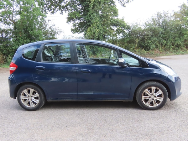 Used Honda Jazz 2013 for sale - 75634870: Photo 5