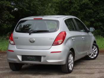 Used Hyundai i20 2014 for sale - 74908626: Photo