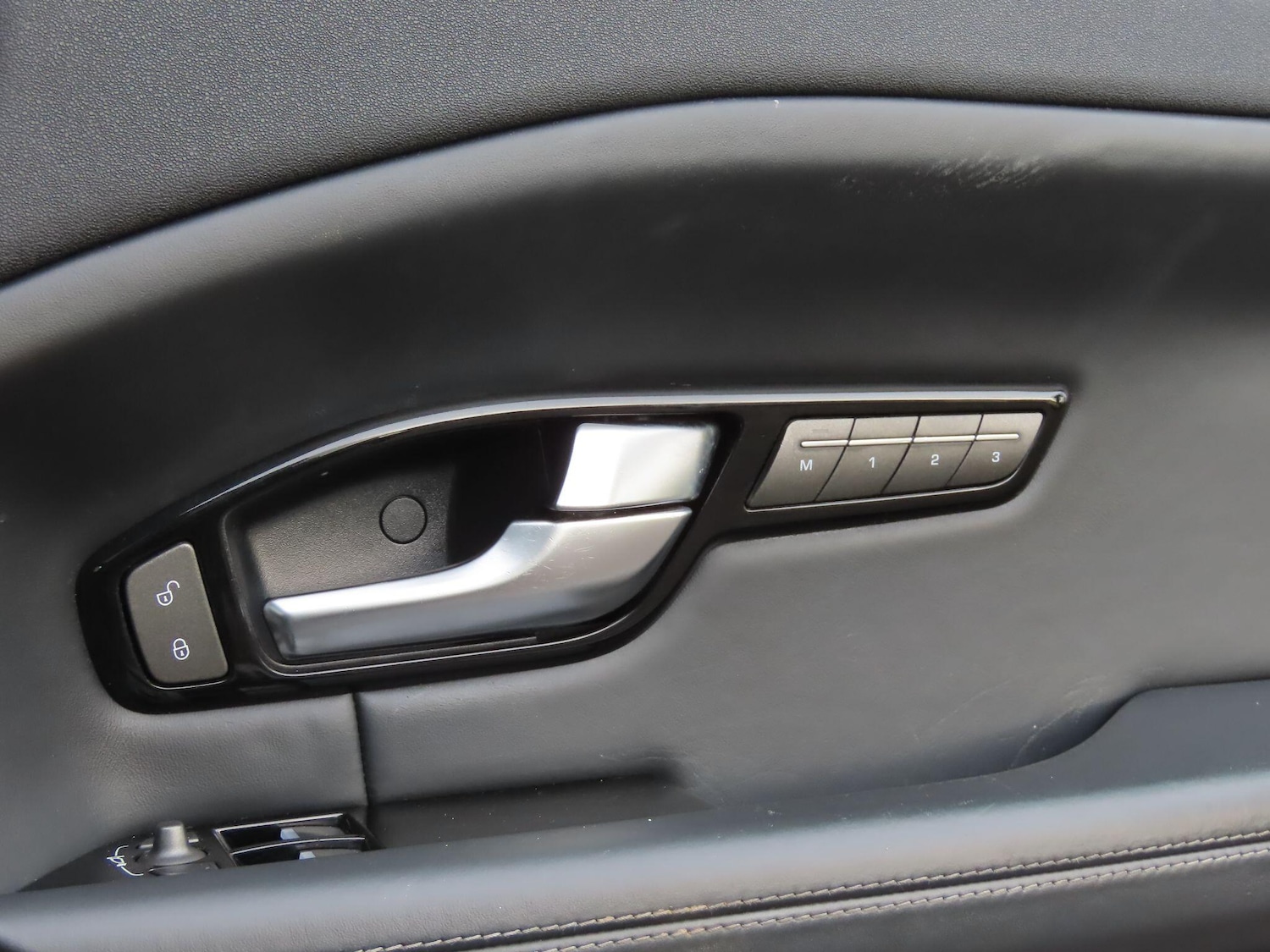 Used Land Rover Range Rover Evoque 2017 for sale - 76824611: Photo 16