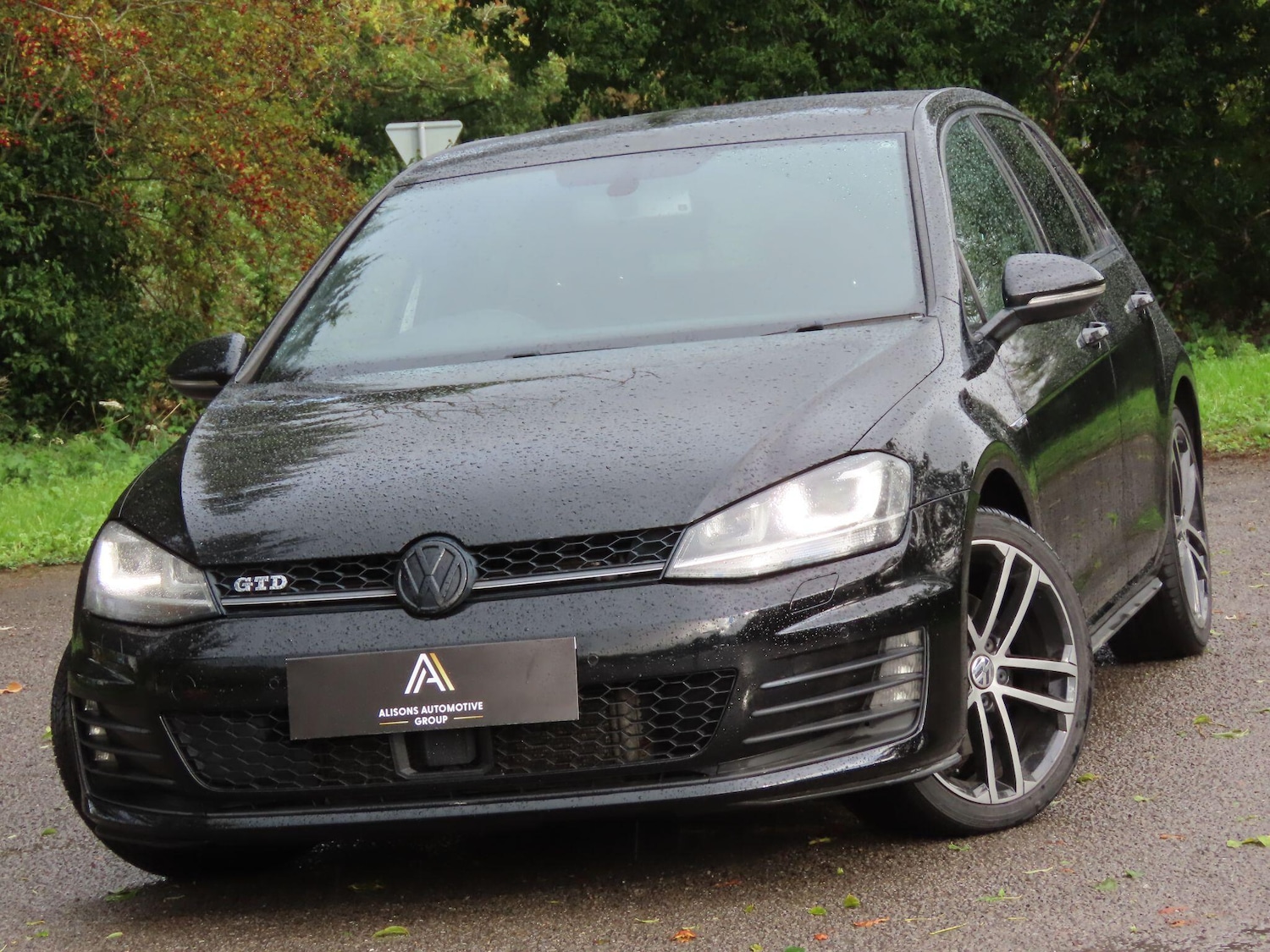 Used Volkswagen Golf 2016 for sale - 76325920: Photo 1