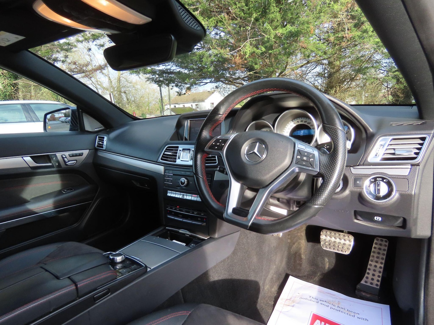 Used Mercedes-Benz E Class 2015 for sale - 76942356: Photo 10