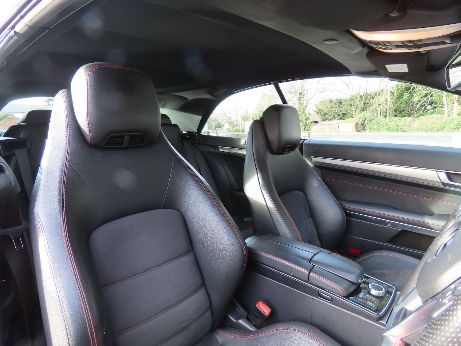 Used Mercedes-Benz E Class 2015 for sale - 76942356: Photo 11