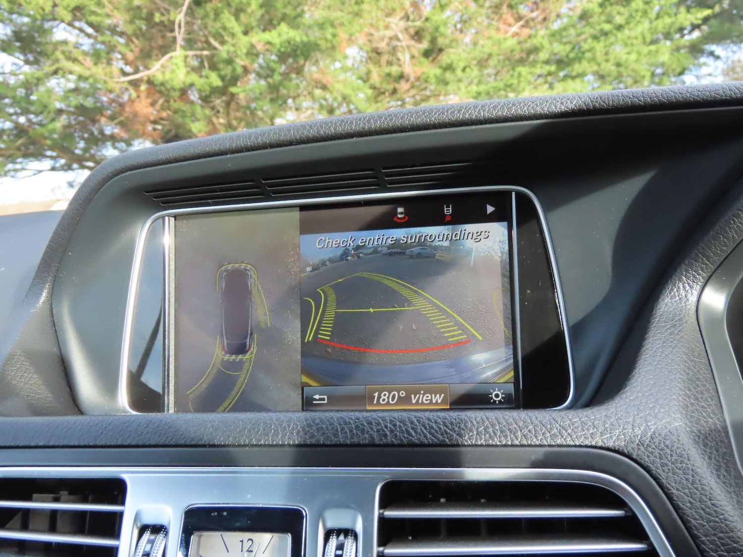 Used Mercedes-Benz E Class 2015 for sale - 76942356: Photo 14