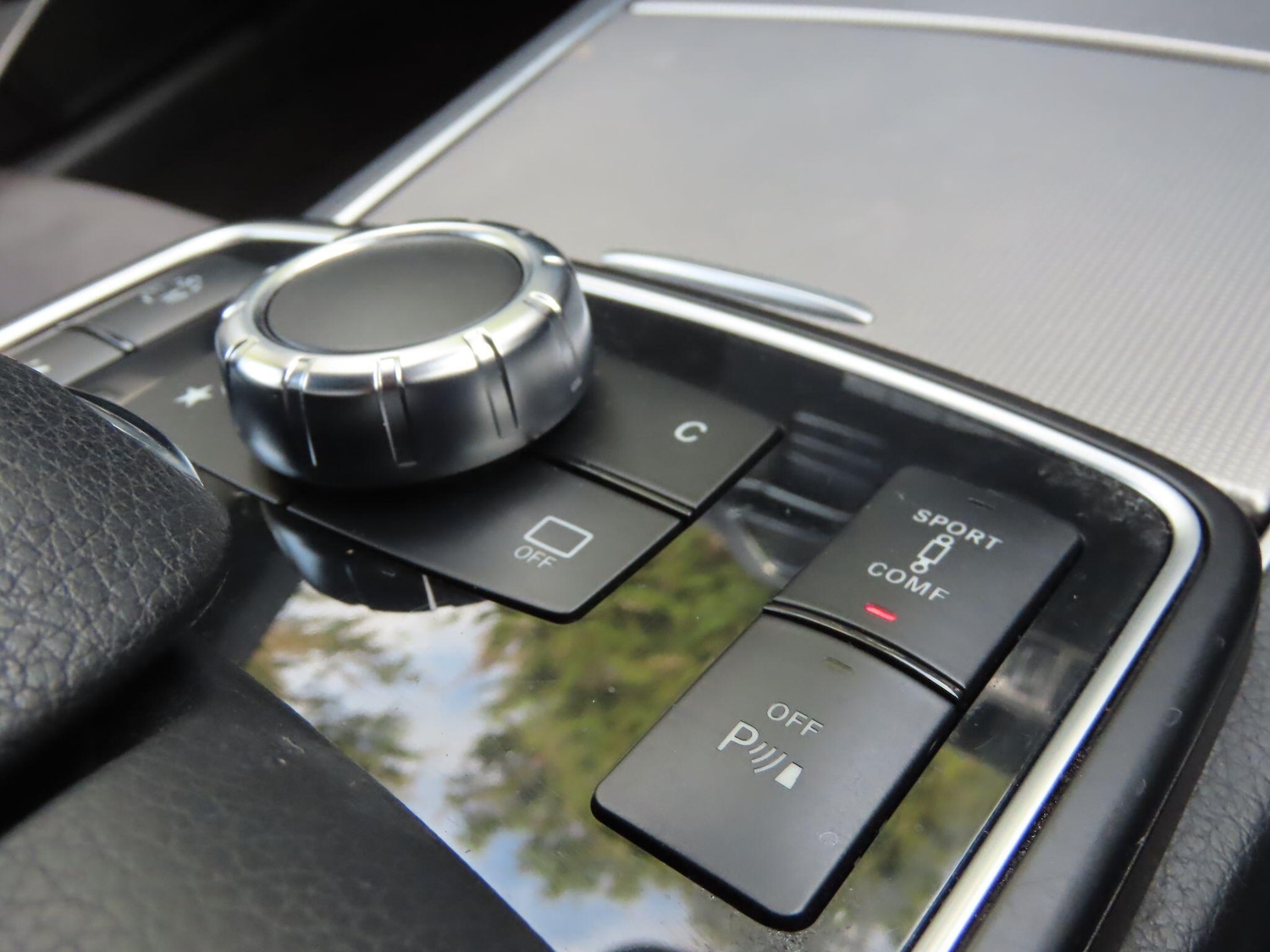 Used Mercedes-Benz E Class 2015 for sale - 76942356: Photo 17