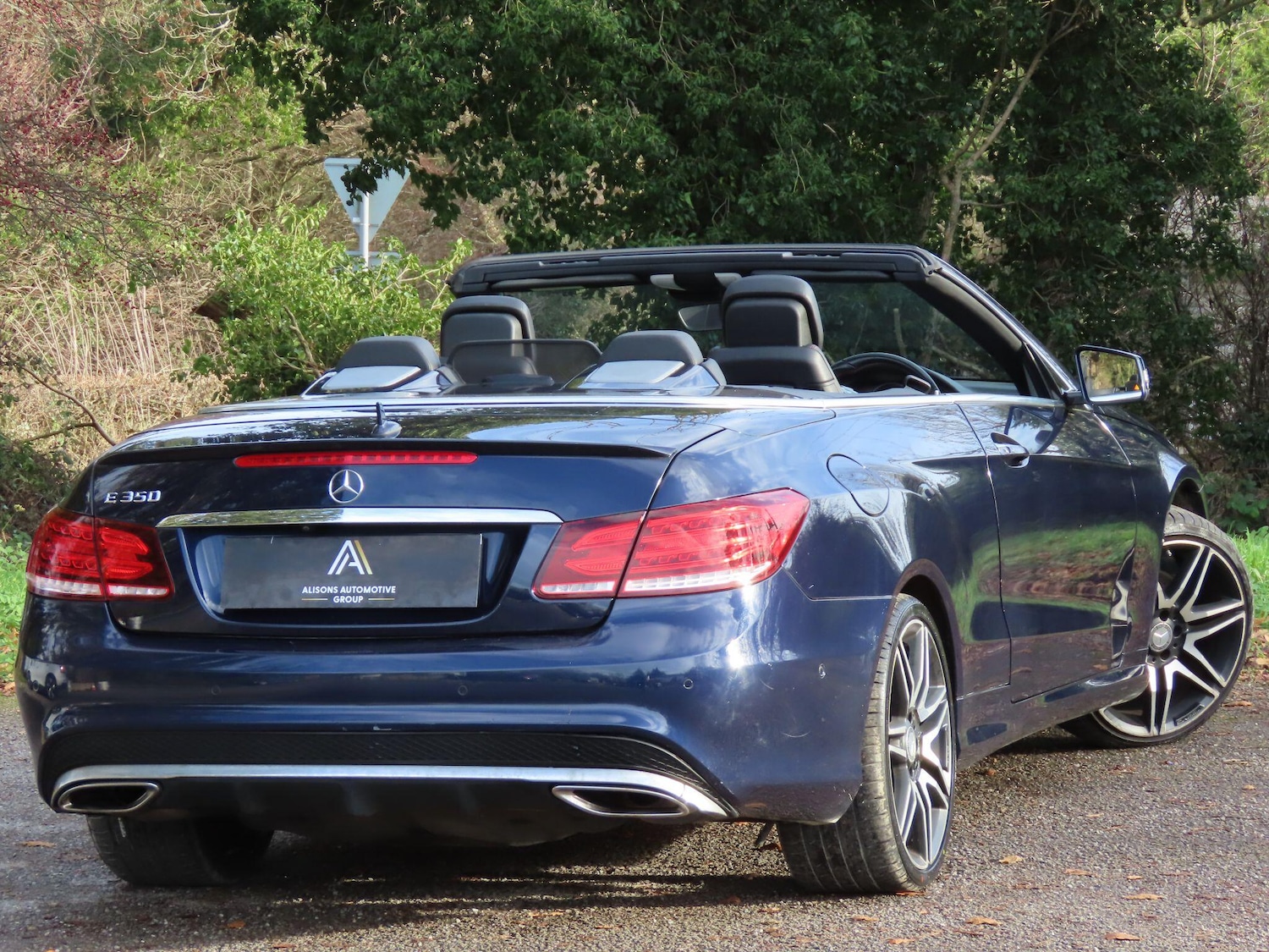 Used Mercedes-Benz E Class 2015 for sale - 76942356: Photo 3