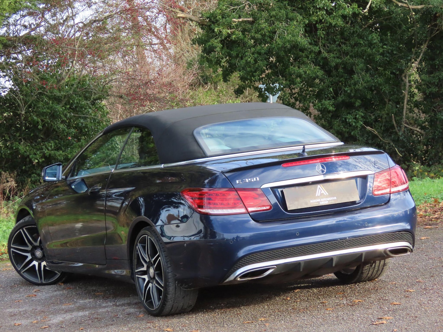 Used Mercedes-Benz E Class 2015 for sale - 76942356: Photo 9