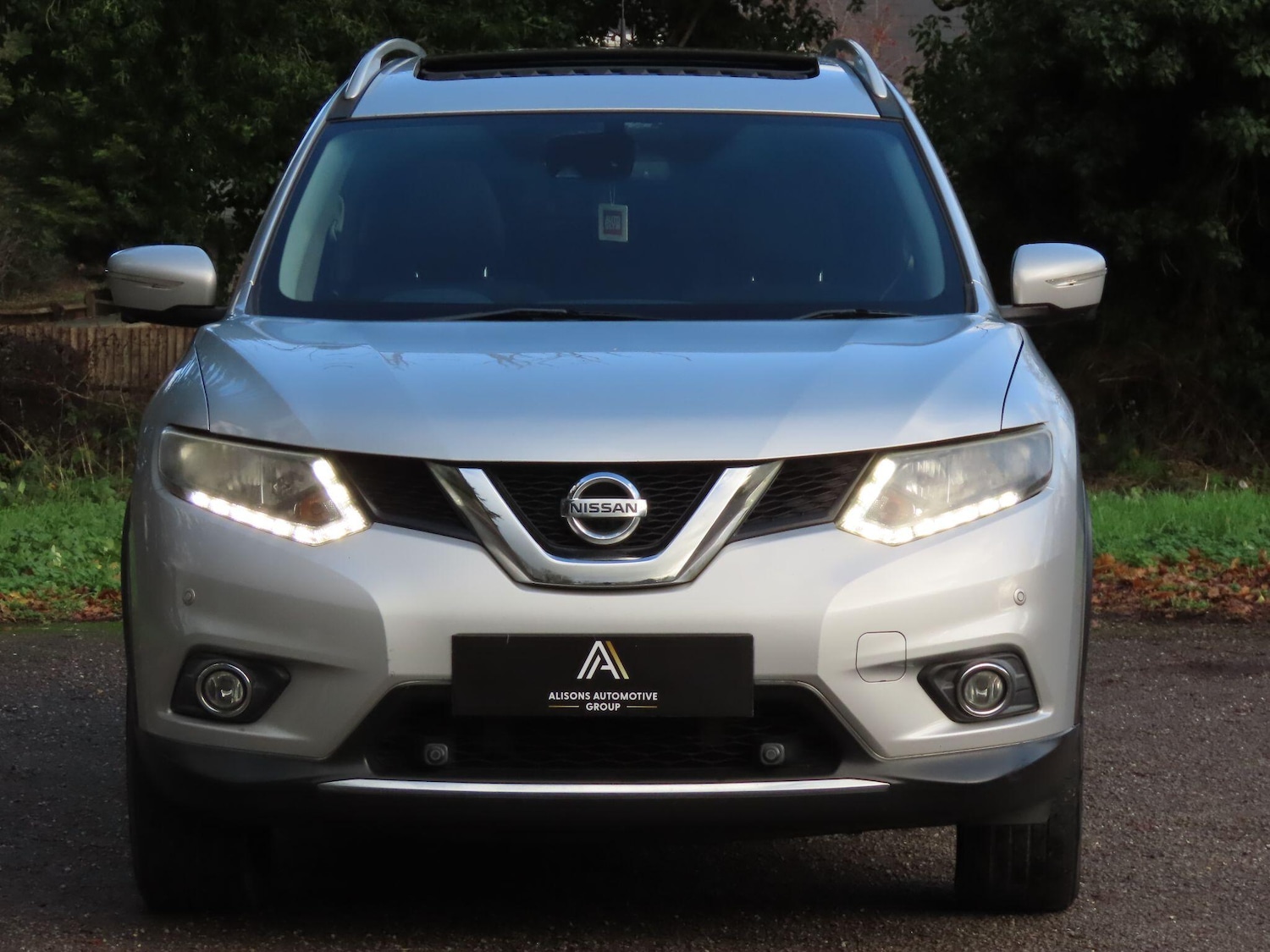 Used Nissan X-Trail 2015 for sale - 77015374: Photo 2