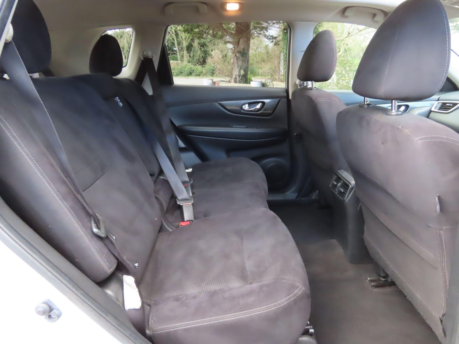 Used Nissan X-Trail 2015 for sale - 77015374: Photo 9