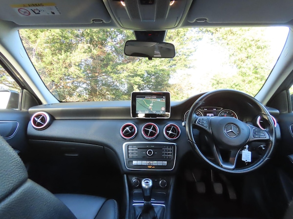 Used Mercedes-Benz A-Class 2015 for sale - 76318139: Photo 7