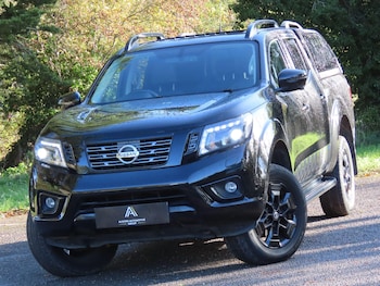 Nissan - Navara