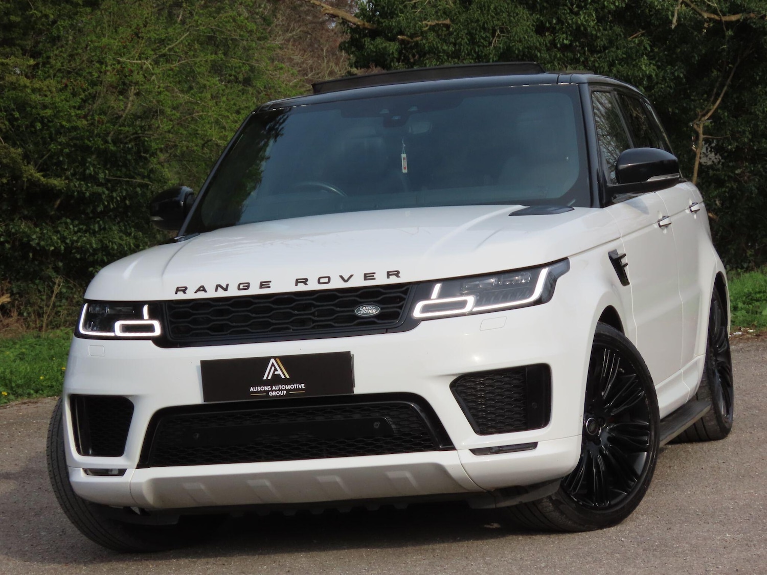 Used Land Rover Range Rover Sport 2018 for sale - 77982337: Photo 2