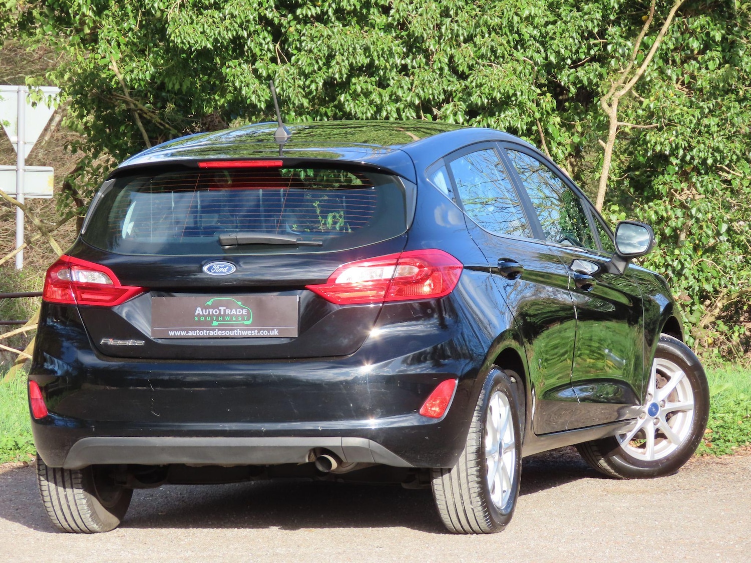 Used Ford Fiesta for sale - 76997315: Photo 4