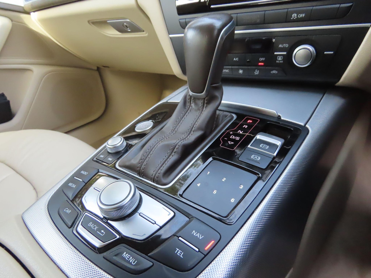 Used Audi A6 Avant 2015 for sale - 76020467: Photo 15