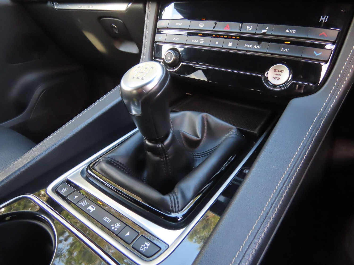 Used Jaguar F-Pace 2017 for sale - 77015687: Photo 15