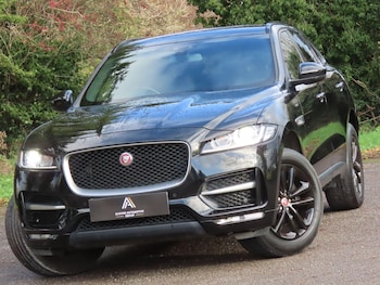 Used Jaguar F-Pace 2017 for sale - 77015687: Photo