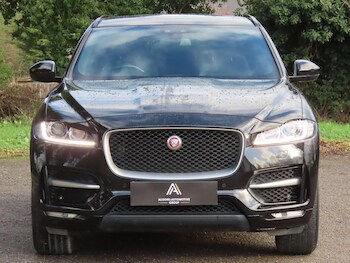 Used Jaguar F-Pace 2017 for sale - 77015687: Photo