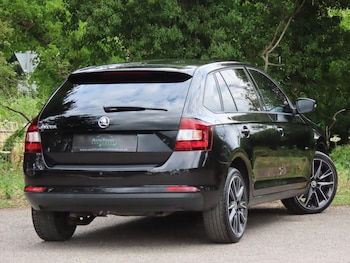 Used Skoda Rapid Spaceback 2017 for sale - 75464025: Photo
