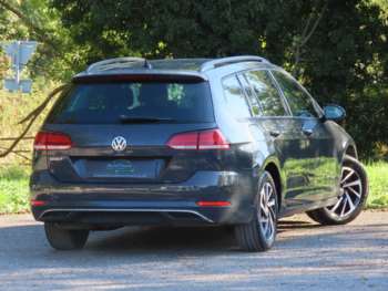 Used Volkswagen Golf 2019 for sale - 72593531: Photo