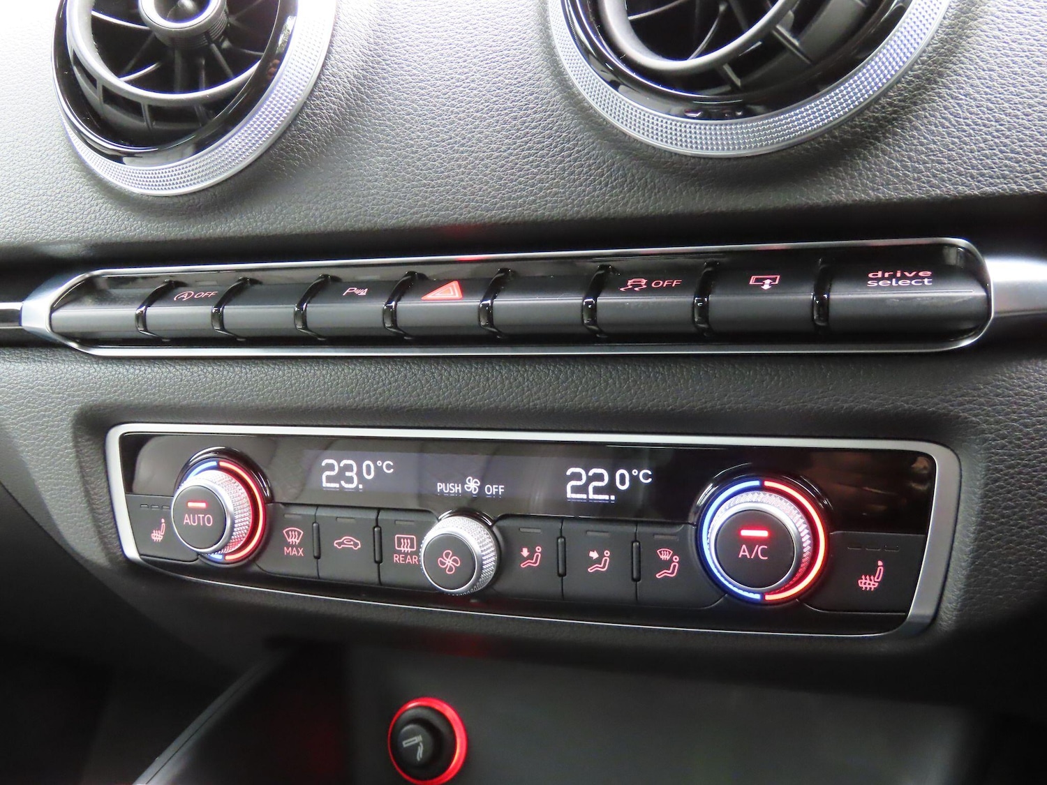 Used Audi RS3 2016 for sale - 76441118: Photo 13