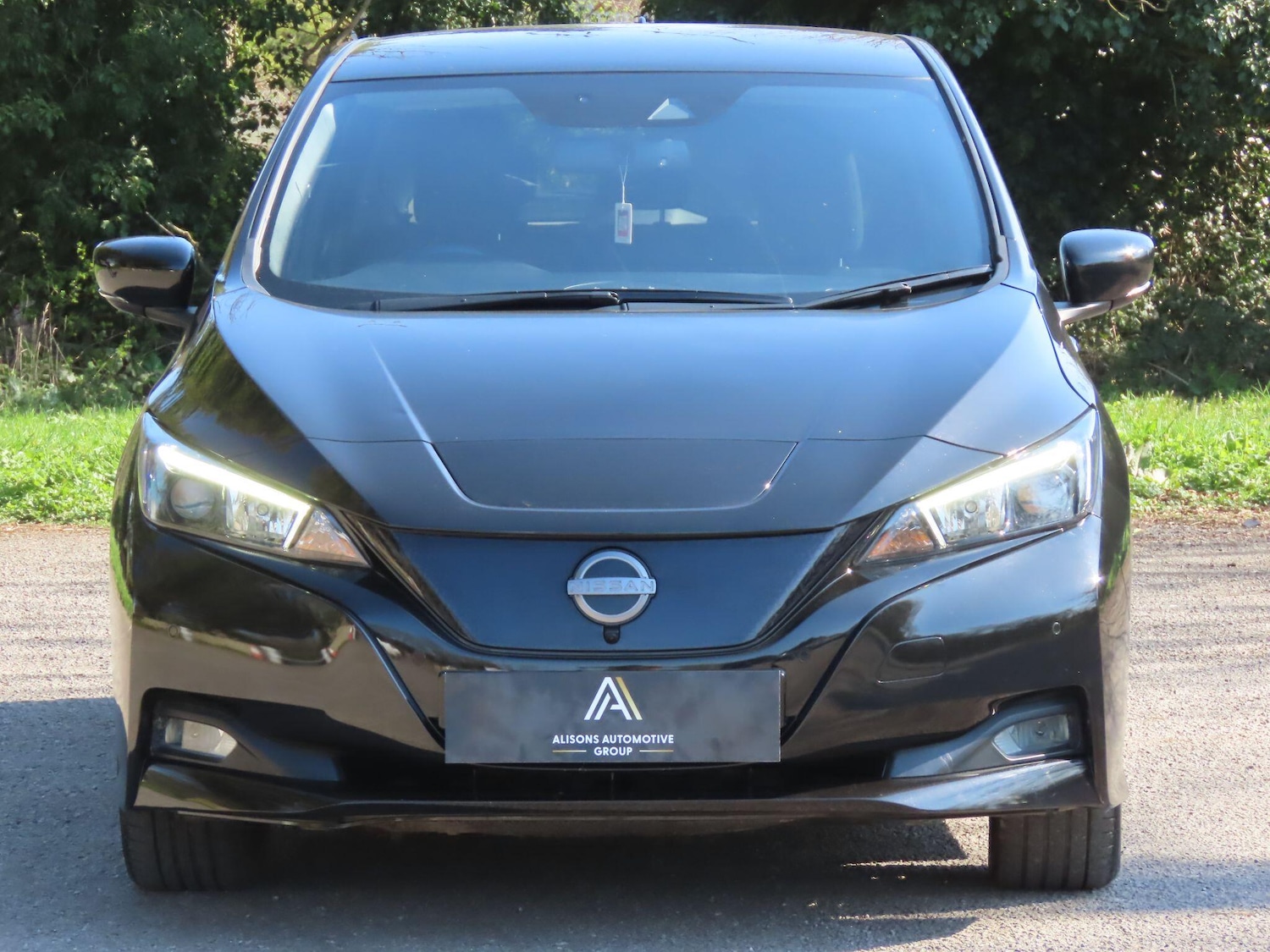 Used Nissan Leaf 2022 for sale - 77970016: Photo 2