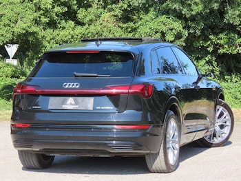 Used Audi e-tron 2020 for sale - 79229600: Photo