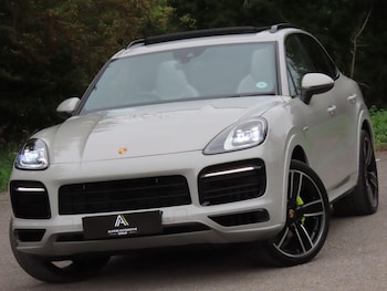 Used Porsche Cayenne 2022 for sale - 76201343: Photo