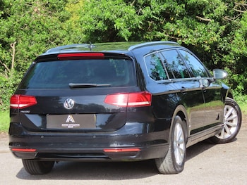 Used Volkswagen Passat 2019 for sale - 78695503: Photo
