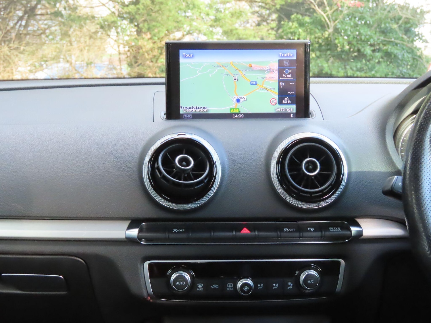 Used Audi A3 2014 for sale - 77050244: Photo 10