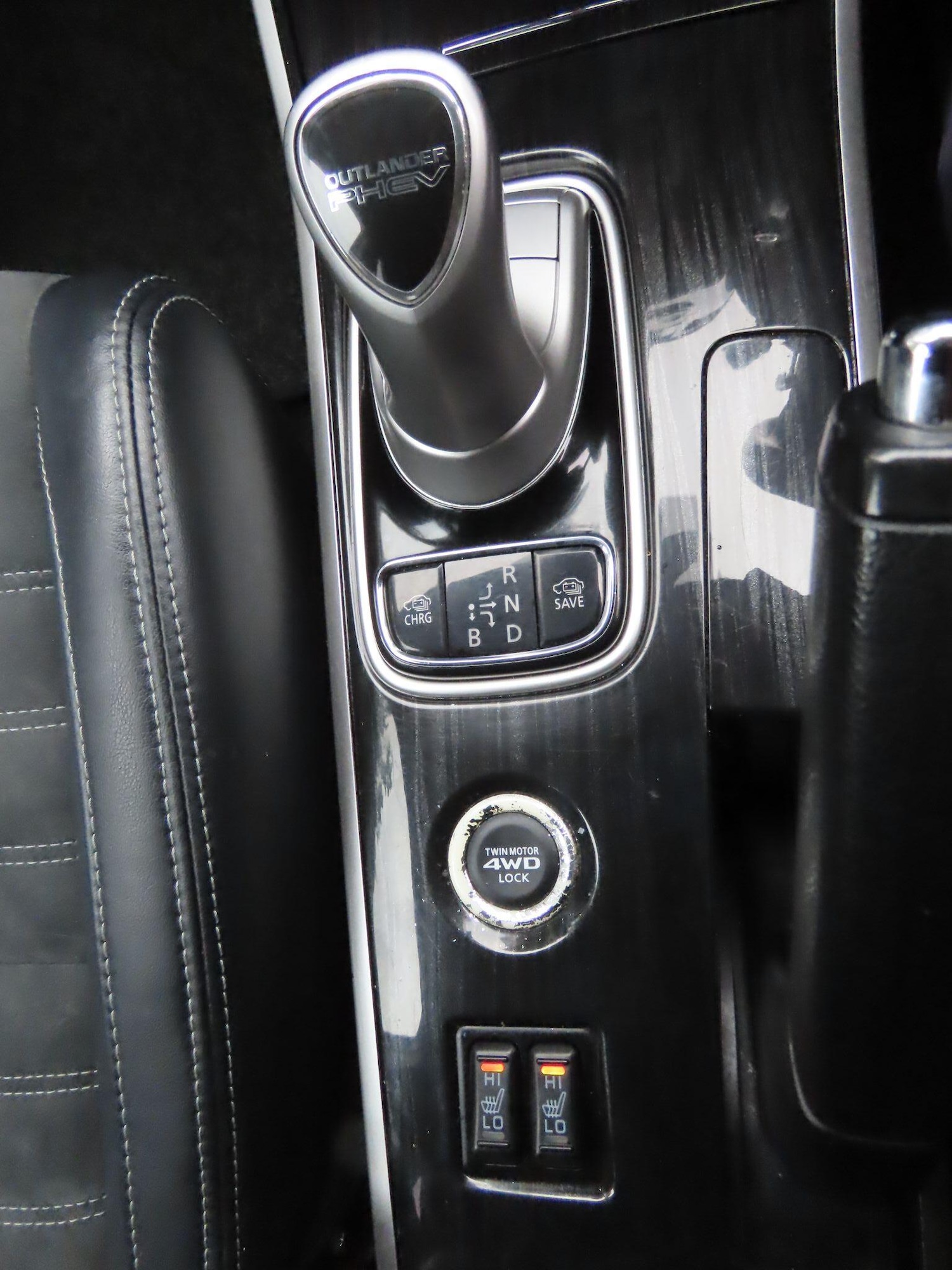 Used Mitsubishi Outlander 2015 for sale - 77882392: Photo 12