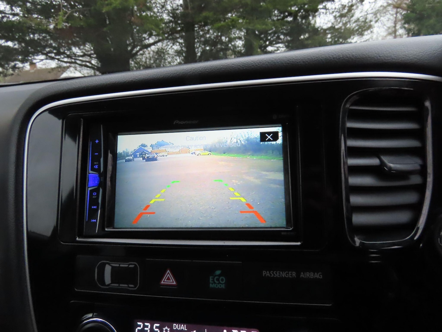 Used Mitsubishi Outlander 2015 for sale - 77882392: Photo 14