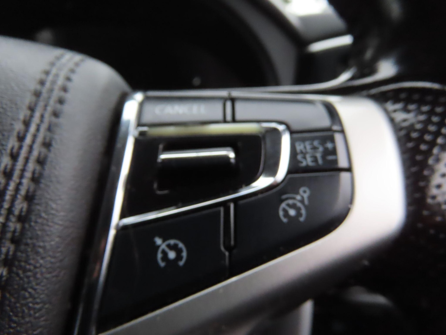 Used Mitsubishi Outlander 2015 for sale - 77882392: Photo 15