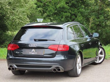 Used Audi A4 Avant 2011 for sale - 78491935: Photo