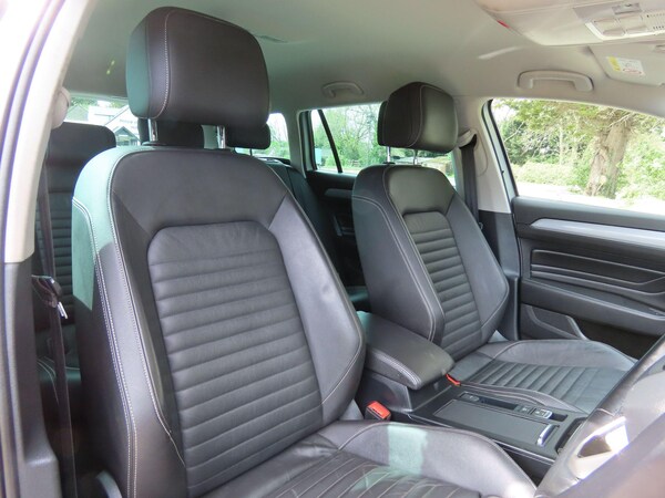 Used Volkswagen Passat 2019 for sale - 74395649: Photo 9