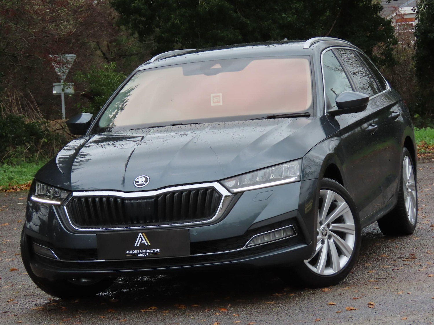 Used Skoda Octavia 2021 for sale - 76886779: Photo 2