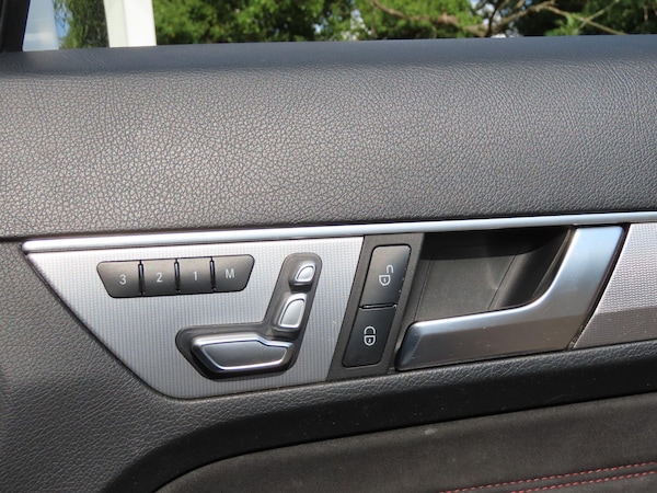 Used Mercedes-Benz E-Class 2016 for sale - 75432042: Photo 16