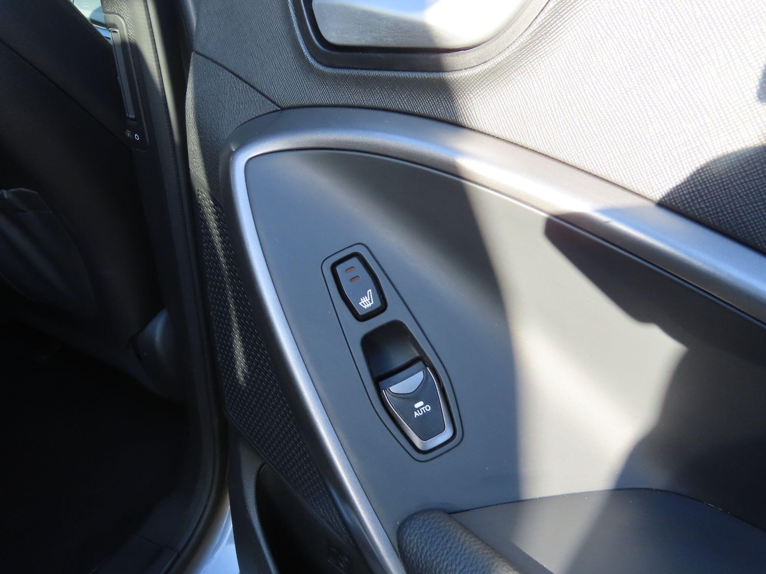 Used Hyundai Santa Fe 2016 for sale - 77882248: Photo 14